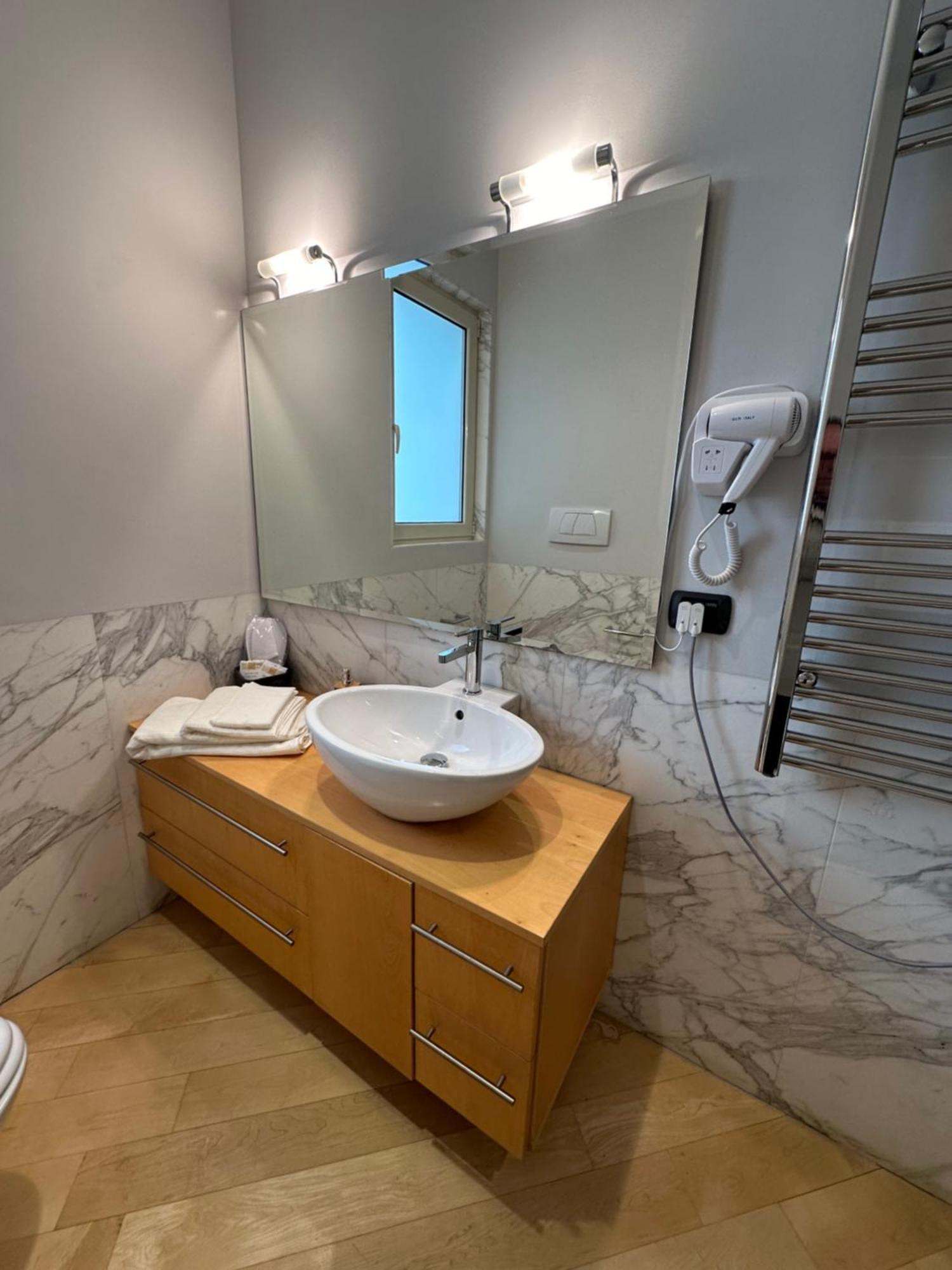 Villa Paola City Center , Luxury House In Town Centre Bari Exterior photo